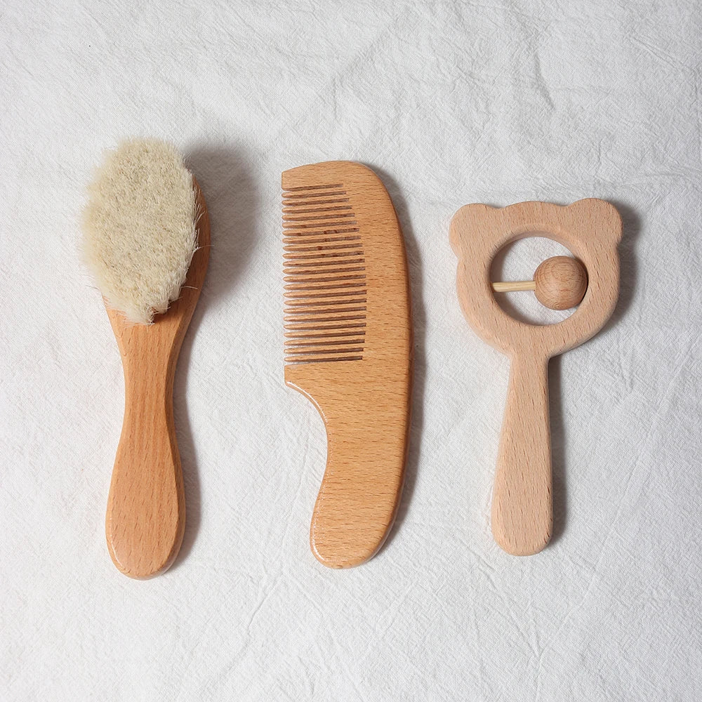 Set Brosse & Peigne Bébé – Coffret Cadeau en Bois Naturel
