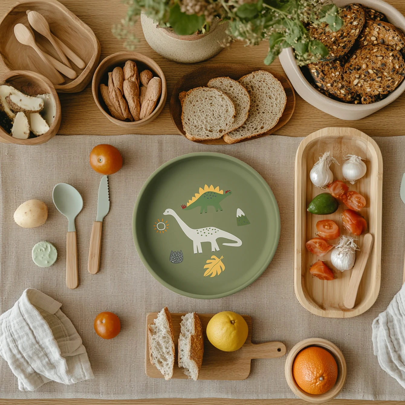 Assiette bébé en silicone – pratique, ludique et antidérapante